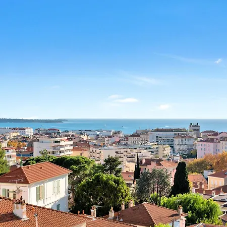 Apartment Le Marine Vue Avec Joli Terrasse, Un Reve Pour Les Couples Cannes